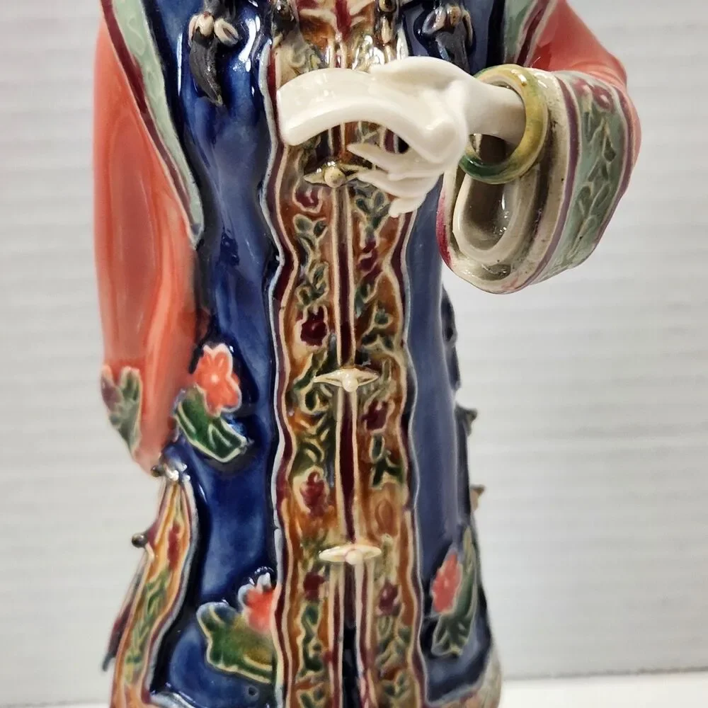 Shiwan Chinese Porcelain Standing Court Lady Figurine Reading Book Scroll EUC